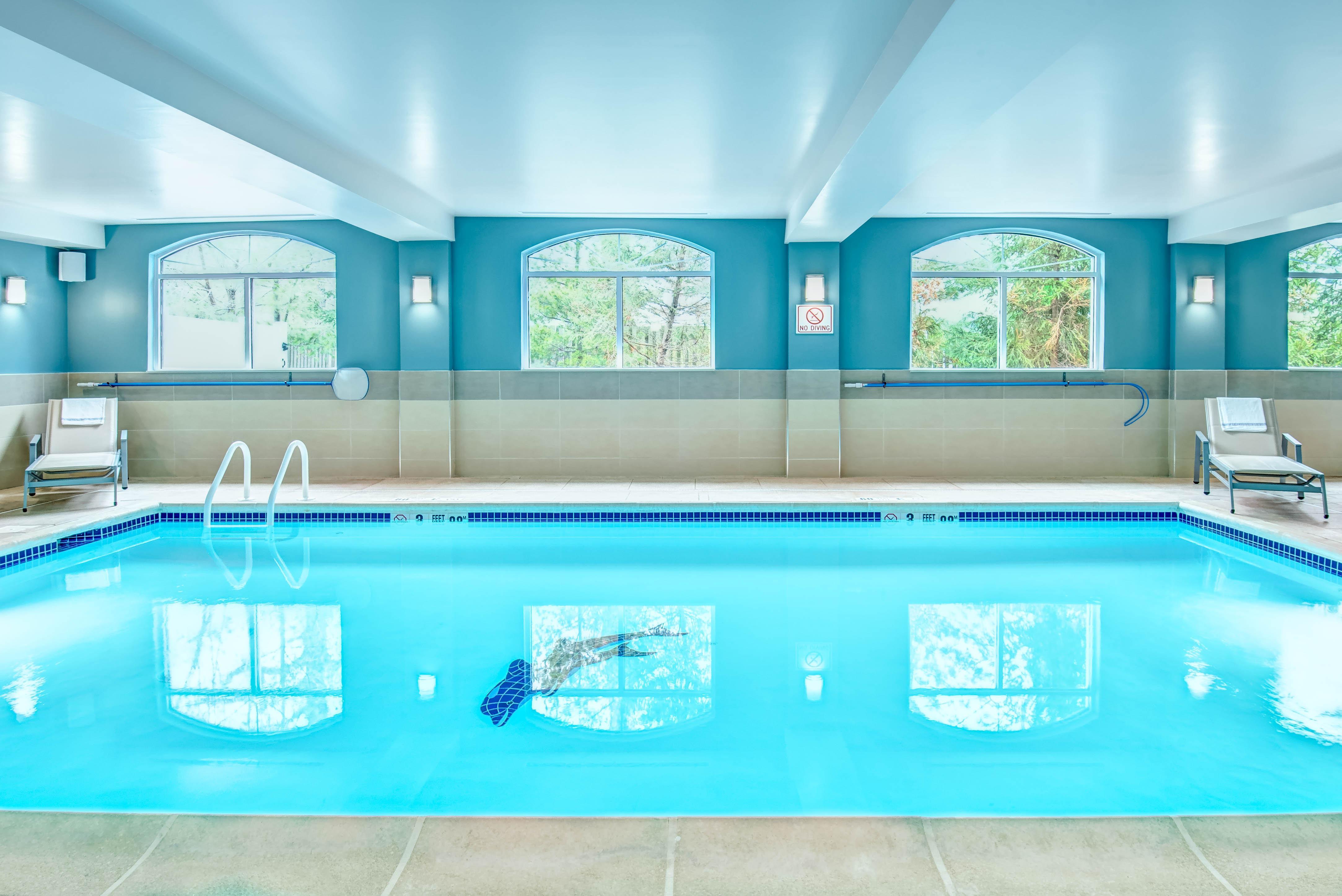 Holiday Inn Express Woodbridge By Ihg Avenel Εξωτερικό φωτογραφία