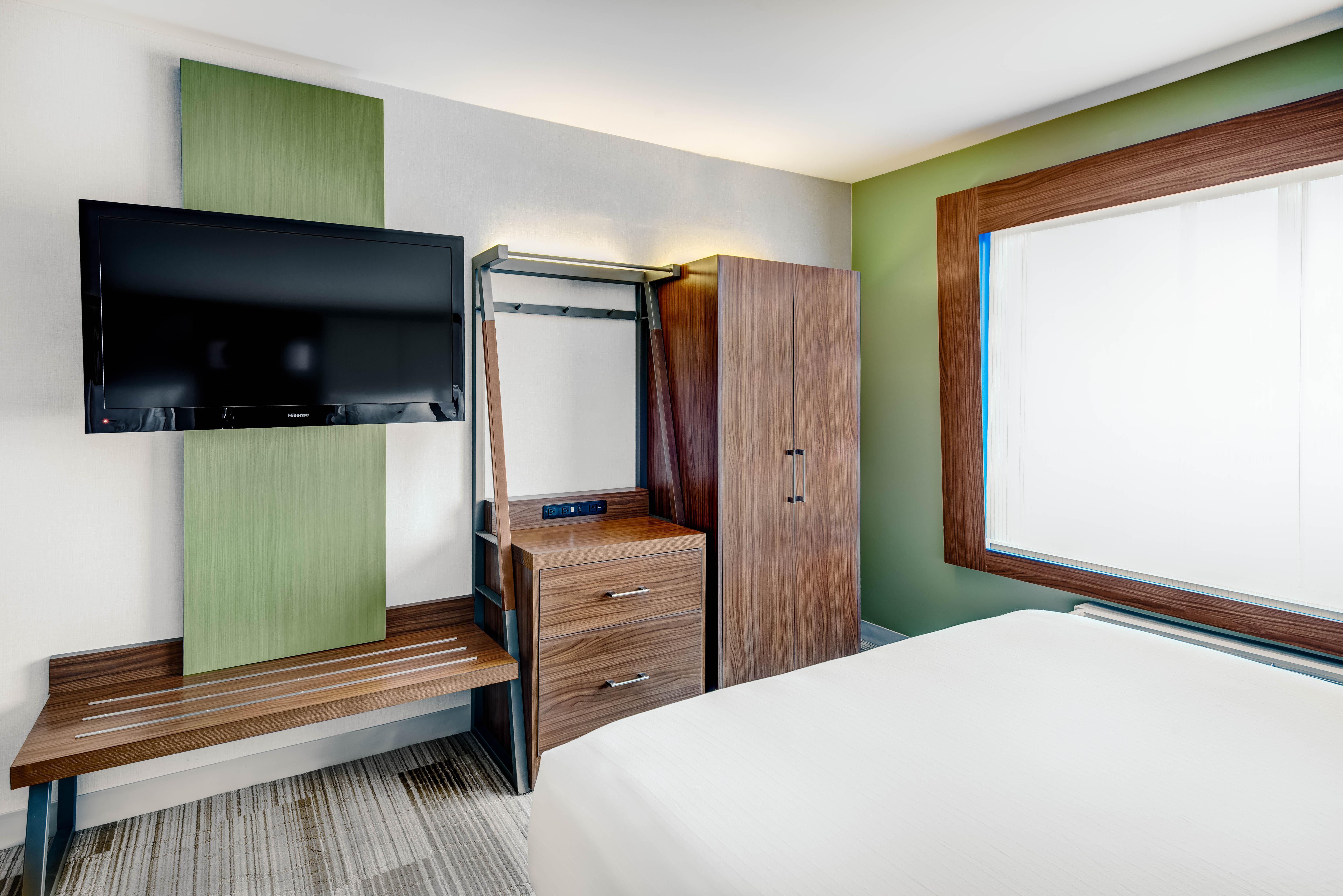 Holiday Inn Express Woodbridge By Ihg Avenel Εξωτερικό φωτογραφία
