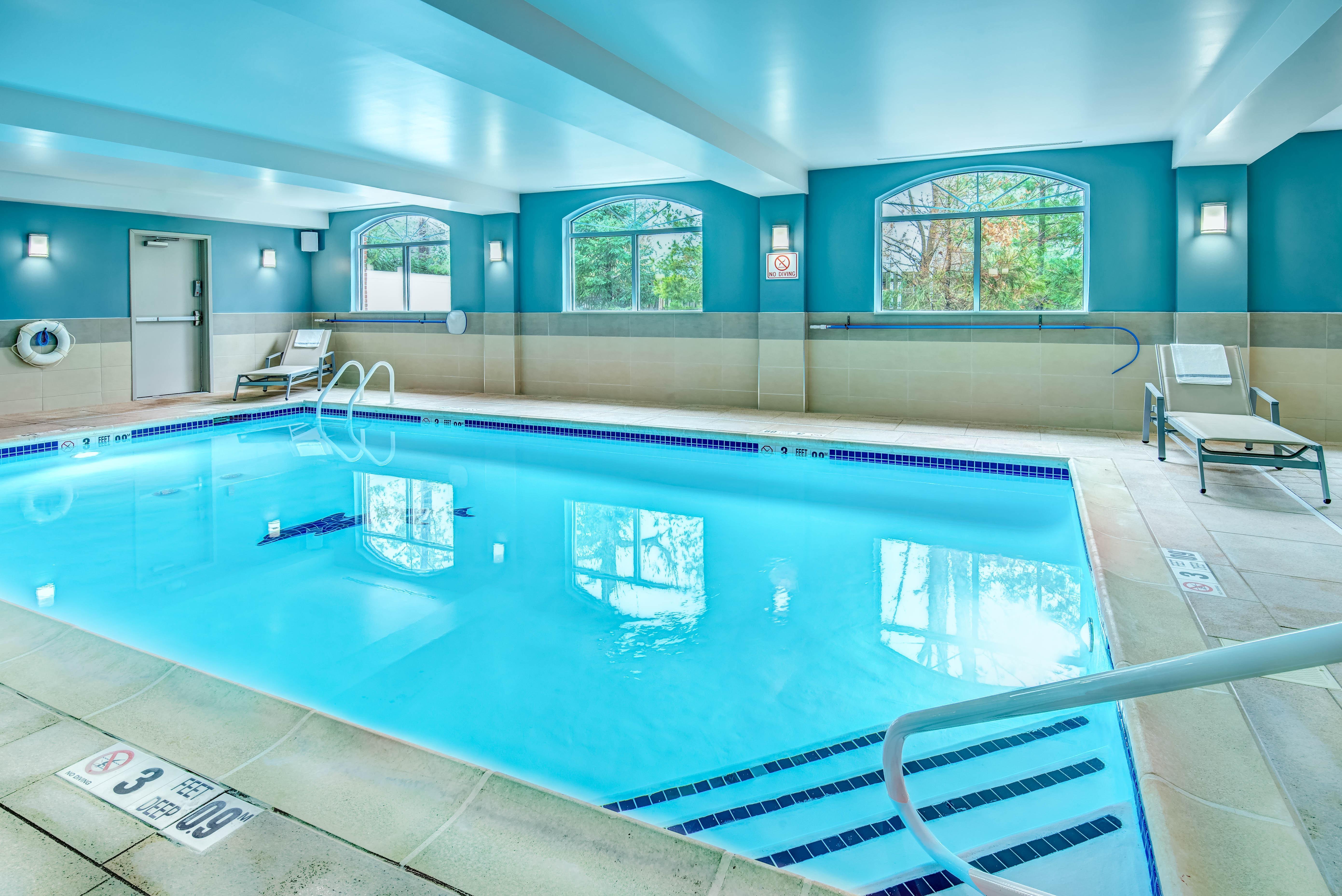 Holiday Inn Express Woodbridge By Ihg Avenel Εξωτερικό φωτογραφία