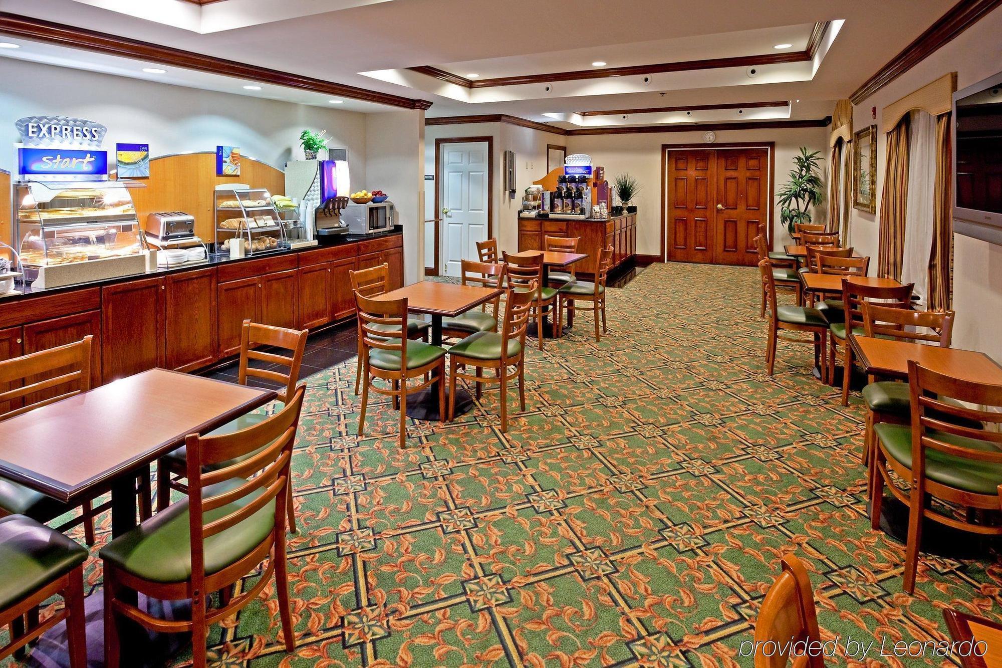 Holiday Inn Express Woodbridge By Ihg Avenel Εστιατόριο φωτογραφία